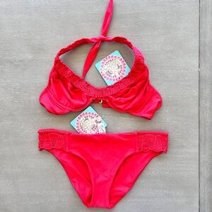 NWT. Luli Fama Pineapple Fields Weave Seamless Bikini. Color Luli Red. Size M